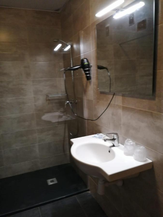 Hostal Mara А-Корунья Екстер'єр фото